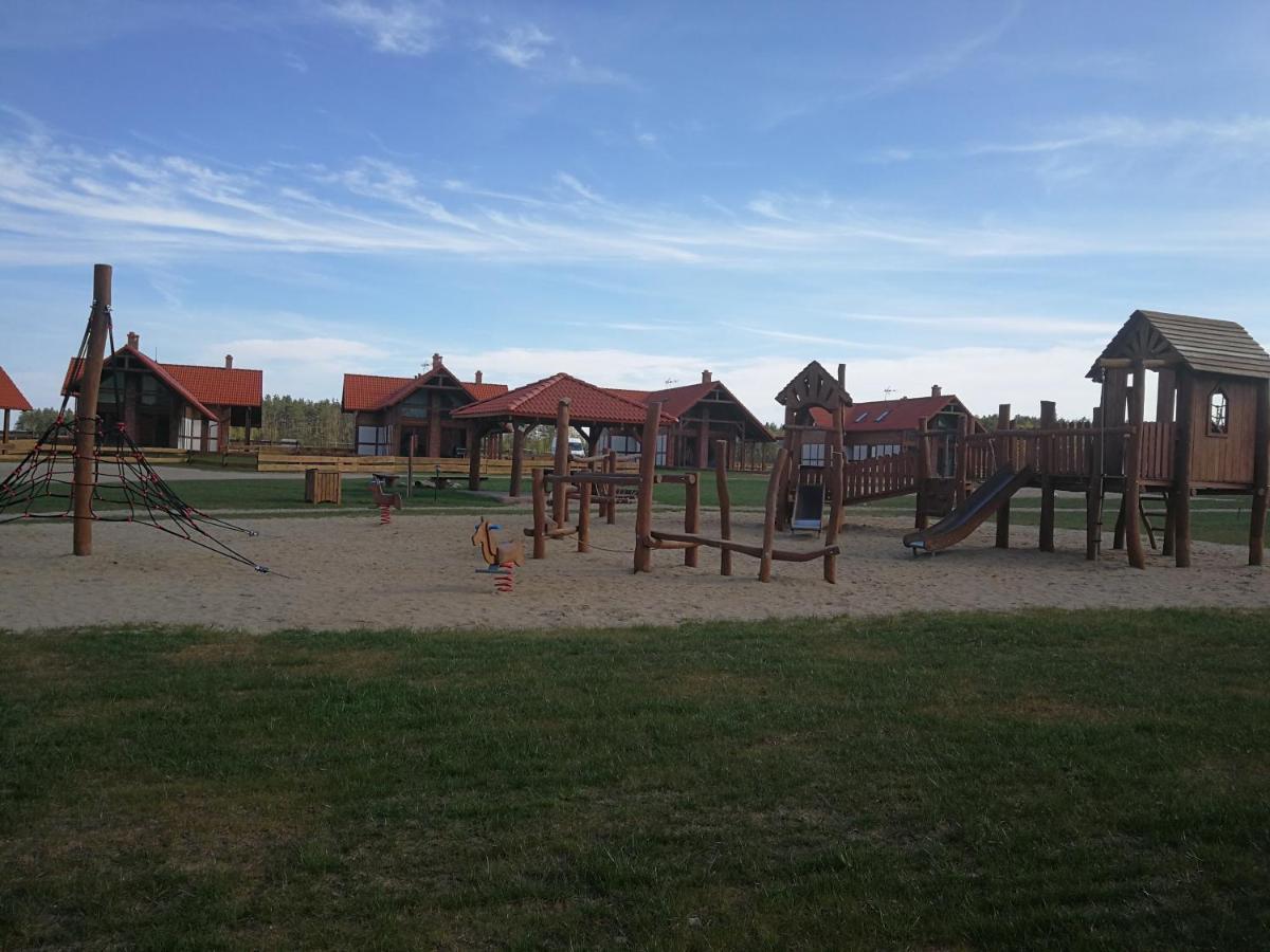 Lesna Ostoja Villa Borowy Mlyn Buitenkant foto
